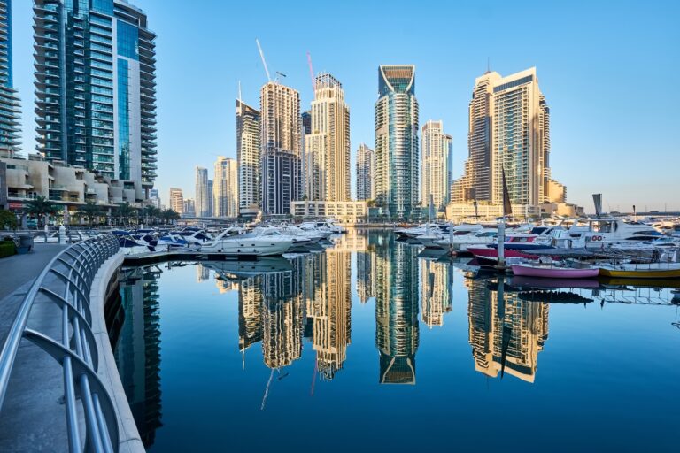 Preise in den Vereinigten Arabischen Emiraten – was kosten Lebensmittel, Restaurants, Attraktionen und Unterkünfte?