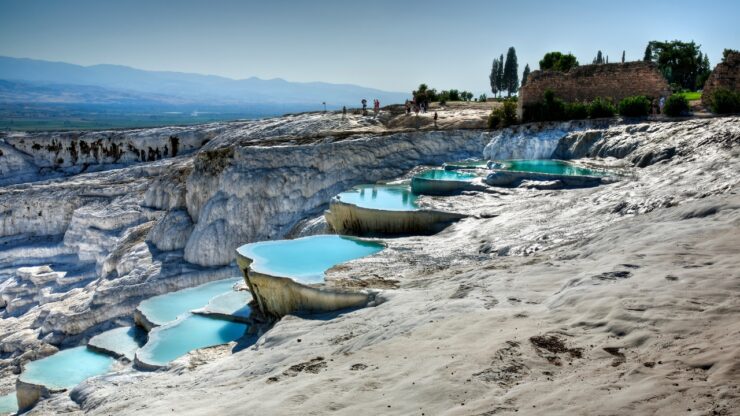 Pamukkale und Hierapolis – Weiße Terrassen und antike Ruinen