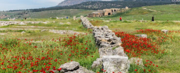 Pamukkale und Hierapolis – Weiße Terrassen und antike Ruinen