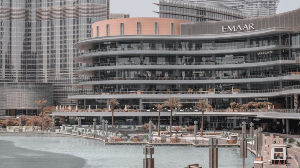 Dubai Mall – Shopping, Aquarium und Fontänenshow
