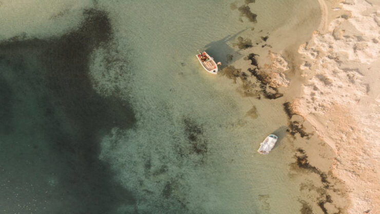 Elafonissi-Strand – Rosa Sand und flaches Wasser